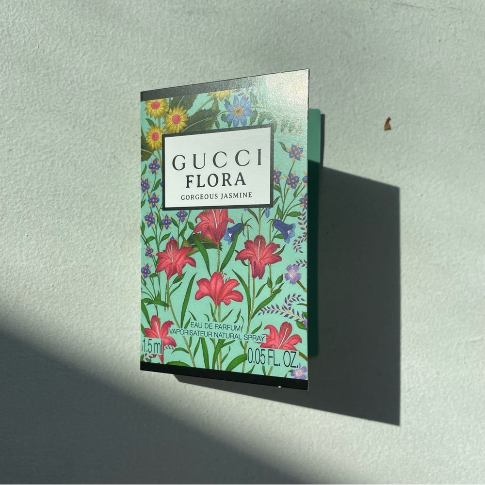 Gucci Flora Perfume Sample - Picture 2 of 2